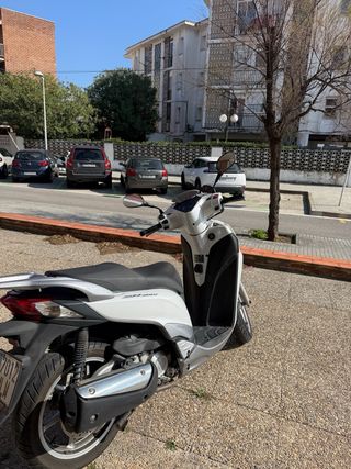 Honda SH300i 2015 Blanca