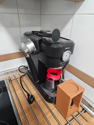 Cafetera Cecotec Cafelizzia 790 Negra