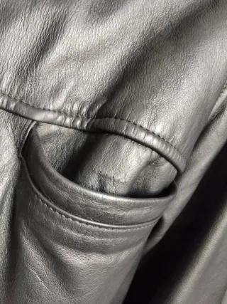 Giacca in pelle nera