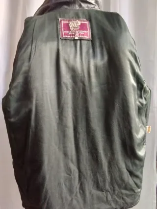 Giacca in pelle nera