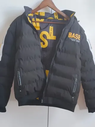 Chaqueta Puffer BASE Negra y Naranja