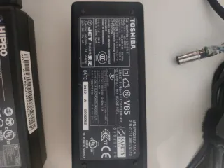 Lote Cargadores Dell, HP, LG, Toshiba, Hi-Pro