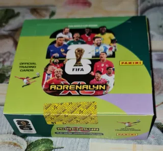 Caja Adrenalyn Mundial FIFA Panini