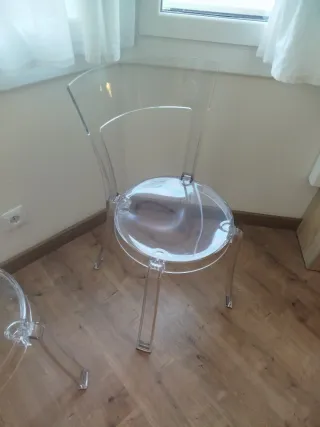 Sillas transparentes IKEA STEIN 25€ unidad
