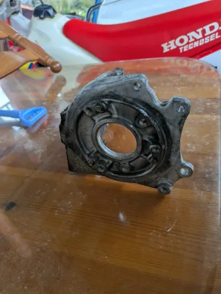 Soporte Bomba Inyectora 1.9 td psa