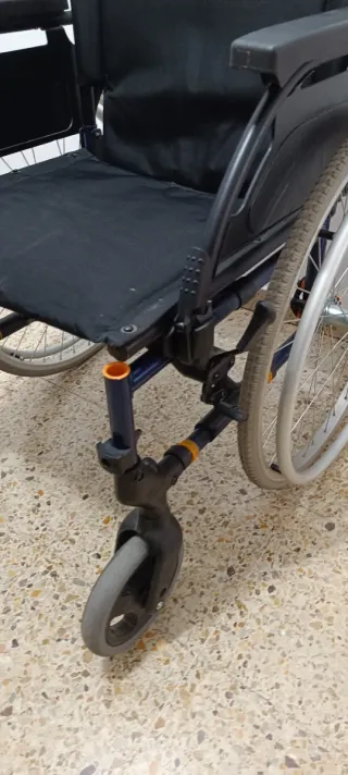 Silla de ruedas. Perfecto estado
