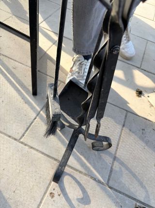 Conjunto chimenea metal negro