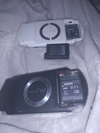 2 PSP Sony Blancos y Negros