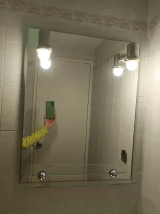 Espejo de baño con 2 bombillas