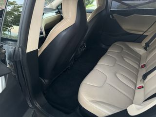 Tesla Model S 85D Supercargas gratis