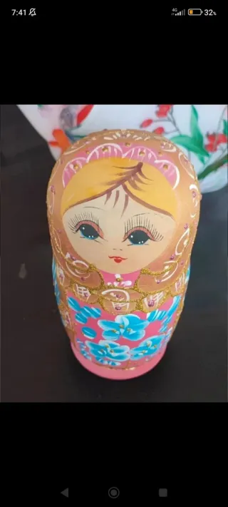 Matrioska russa dipinta a mano