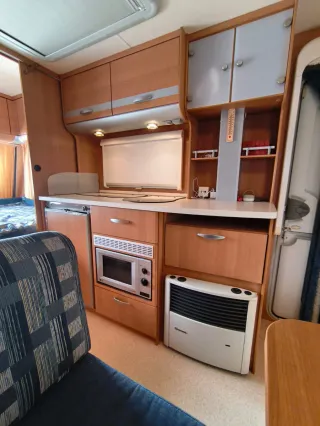 Caravana KNAUS SPORT420 en perfecto estado