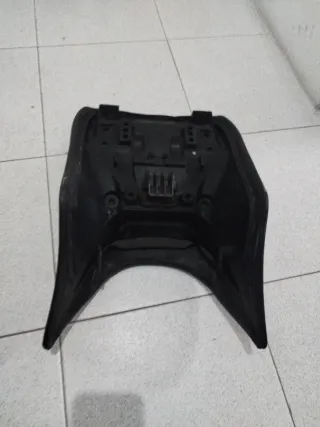 Asiento moto HONDA CBF 600