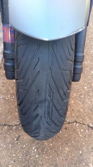 Yamaha Xmax 125 gris 2013