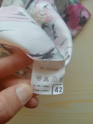 Camisa floral vintage talla 42