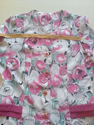 Camisa floral vintage talla 42