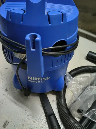 Aspiradora Nilfisk Buddy II 12L EU