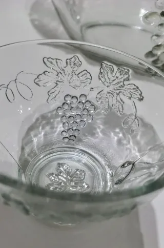 Ponchera y copas vidrio uva (vintage)
