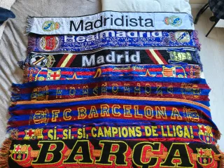 Sciarpe Real Madrid e FC Barcelona