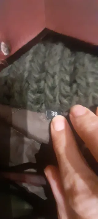 Cazadora Desigual verde con capucha