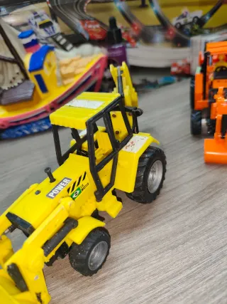 Lote 3 Tractores Escavadoras de Juguete
