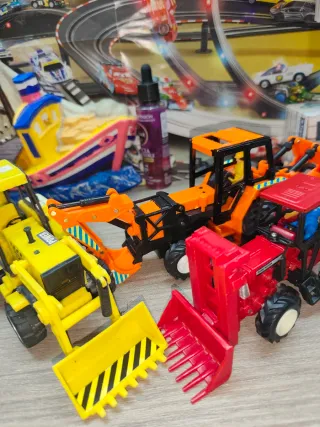 Lote 3 Tractores Escavadoras de Juguete