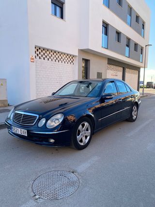 En venta mercedes E 2800 180 cv del 2006 automatic