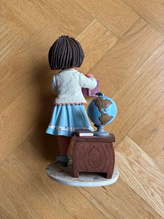 Figura Nadal Maestra Niña Libro