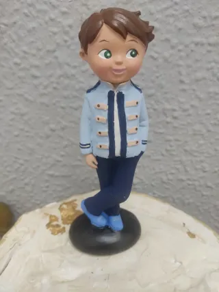Muñeco tarta comunion