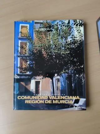 Colección de libros Nuestros Pueblos.
