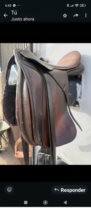 Silla de montar de cuero