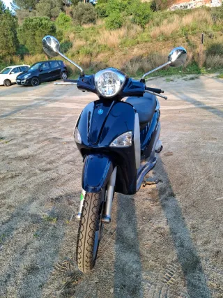 Piaggio Liberty 50cc Ciclomotor Carnet Coche