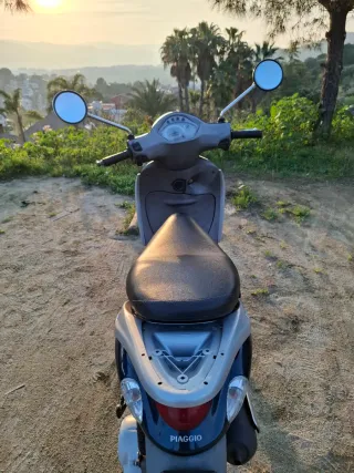 Piaggio Liberty 50cc Ciclomotor Carnet Coche