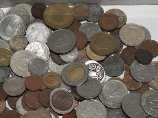 Lote 220 Monedas Antiguas del Mundo