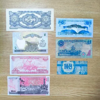 Lote Billetes Asiáticos Varios Países