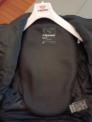 Chaqueta Ixon Vendetta Negra Deportiva 2XL