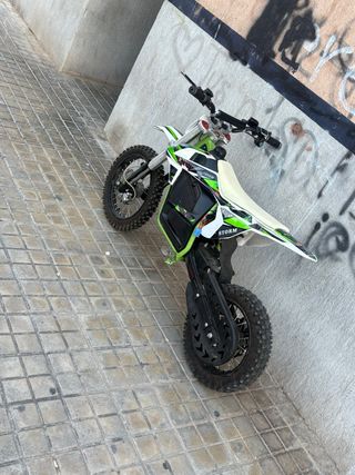 Moto Eléctrica Storm 1000W