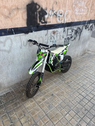 Moto Eléctrica Storm 1000W