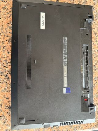 Lotto ASUS PU551L + F556U Schede Madri OK