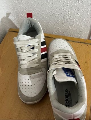 Zapatillas Adidas Talla 40 - Como Nuevas
