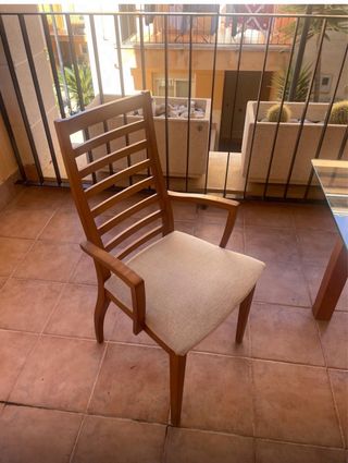 Mesa y 4 sillas terraza cristal madera