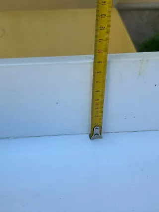 Escritorio infantil en madera de pino