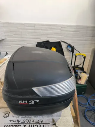 Baúl Shad para moto