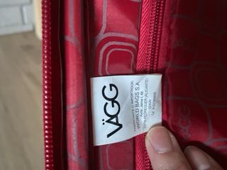 Maleta mediana VGG roja