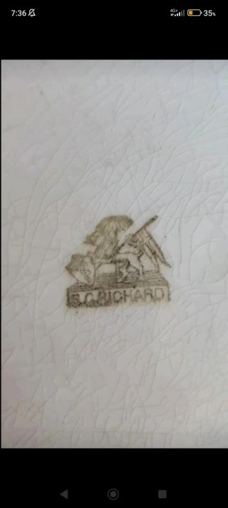 Piatto in ceramica artistica Richard