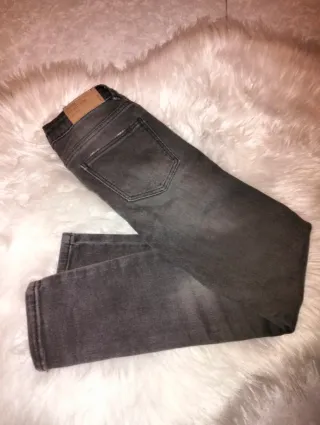 Pantalón Zara niña gris