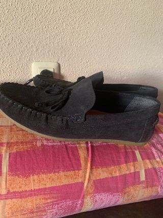 Zapatos de ante negros