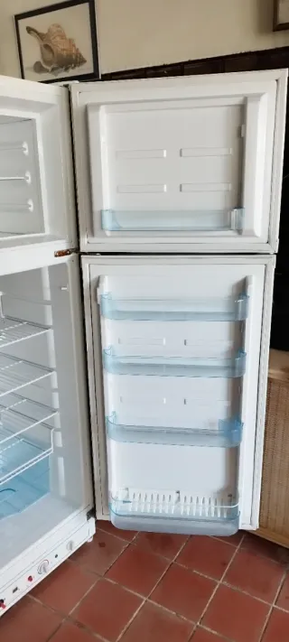 Nevera de gas propano