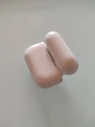 Apple AirPods Pro 2 con custodia MagSafe