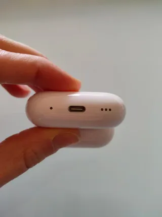 Apple AirPods Pro 2 con custodia MagSafe